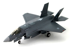 RAF Lockheed-Martin F-35B Lightning II Joint Strike Fighter - ZM138,  No.17 Squadron, HMS Queen Elizabeth (R08), December 2015 [Low-Vis Scheme]