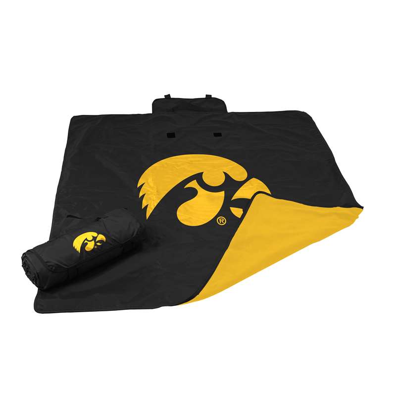 NCAA Iowa Hawkeyes All Weather Blanket, Adult, Black