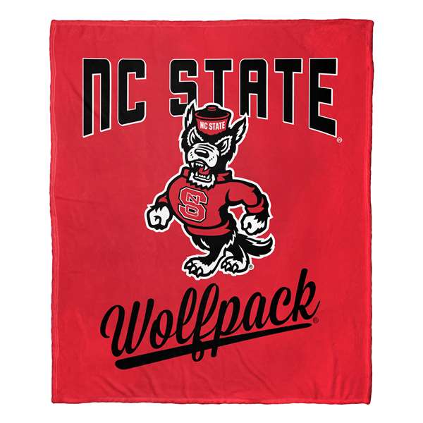 North Carolina State Wolfpack Alumni Silk Touch Throw Blanket  
