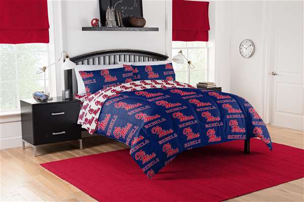 Mississippi Ole Miss Rebels Rotary Queen Bed In a Bag Set  