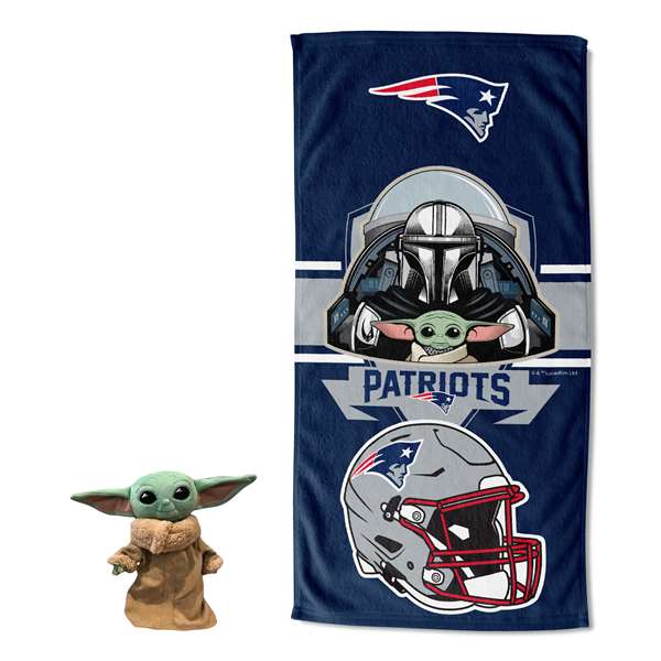 Star Wars-NFL  New England Patriots, Child Shield Hugger Beach Towel, 27"x54"