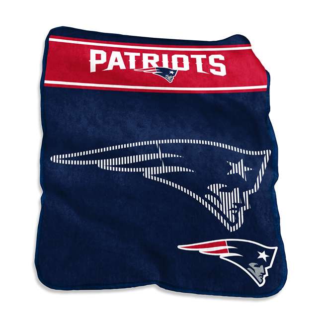 New England Patriots 60x80 Raschel Throw Blanket