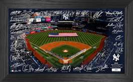 New York Yankees 2023 Signature Field Photo Frame  