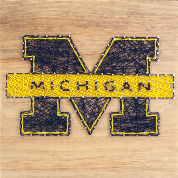 University of Michigan Wolverines String Art Kit
