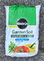 Miracle Gro Garden and Veggie Soil 1.5 CF