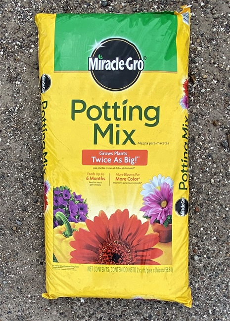 Miracle Gro Potting Soil 2CF