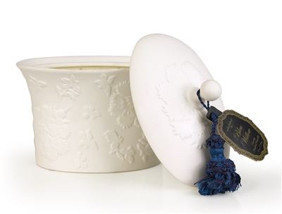 Bleu Willow Bleu et Blanc Two-Wick Ceramic Candle (Case of 4)