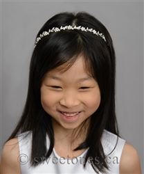Silver rhinestone headband with rystals