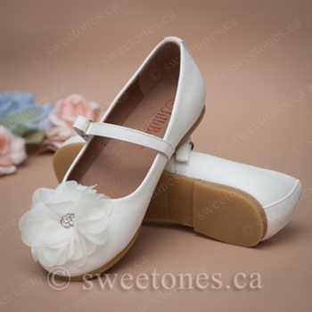 Flower girl ivory ballerina shoes