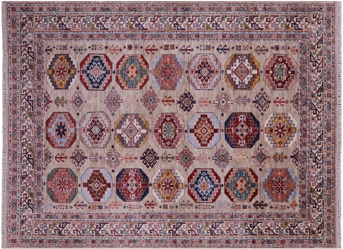 Fine Turkmen Hand-Knotted Wool Rug