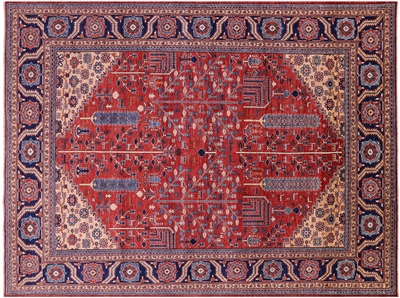 Hand-Knotted Persian Fine Serapi Rug