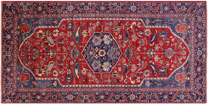 Hand Knotted Persian Fine Serapi Rug