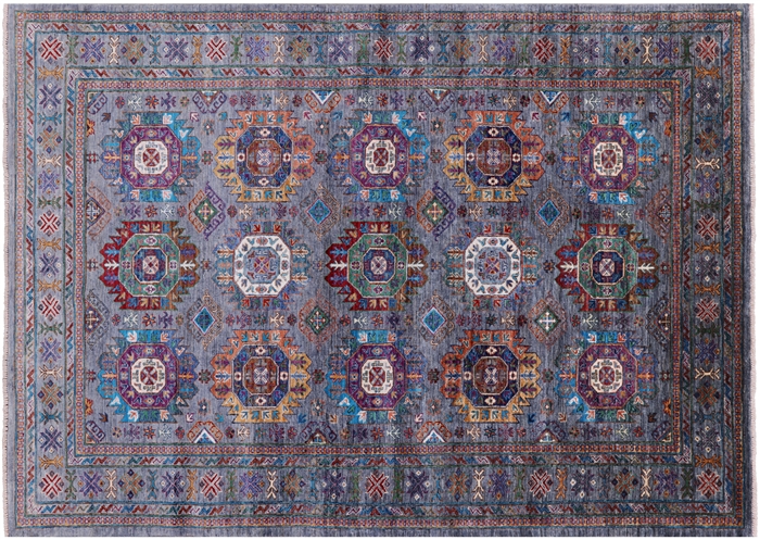 Fine Turkmen Hand-Knotted Wool Rug