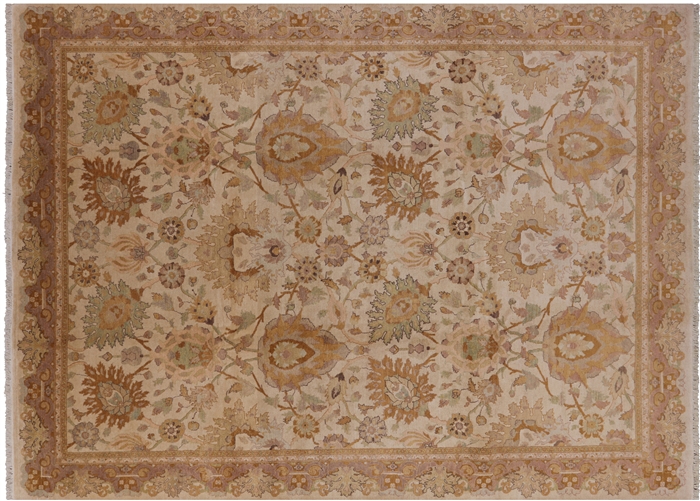 Peshawar Hand-Knotted Wool Rug