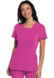 MC701 MedCouture Amp V-Neck Top