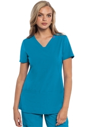 MC702 MedCouture Amp V-Neck Top