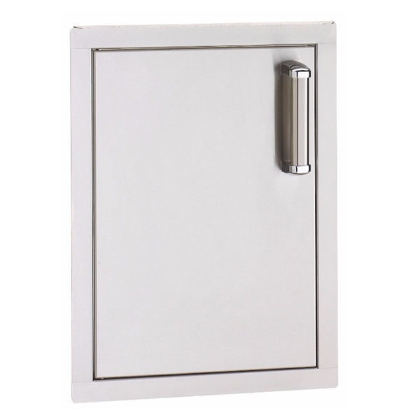 Fire Magic Flush Mounted Single Door Soft Close, 21-In x 14-In