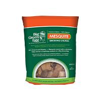 Big Green Egg Premium Kiln Dried Mesquite Wood Smoking Chunks (9 L/549 cu in)