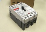 ED3200W (R) CUTLER HAMMER CIRCUIT BREAKER