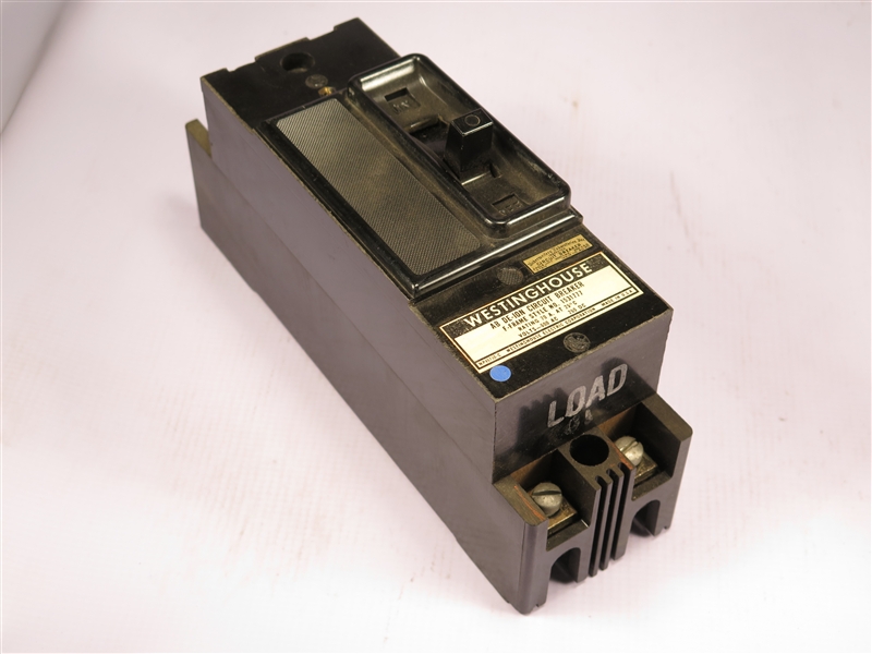 F2070 STYLE 1531777 WESTINGHOUSE CUTLER HAMMER CIRCUIT BREAKER