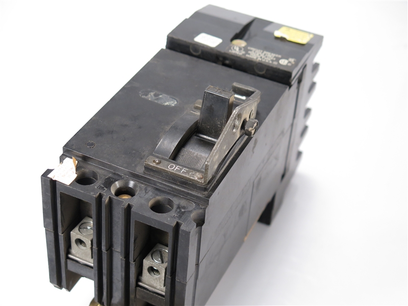 FA24015BC-B-R SQUARE D CIRCUIT BREAKER