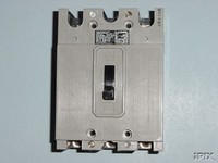 HE3M040 (R) ITE 40A 600V 3P  CIRCUIT BREAKER (RECONDITIONED)