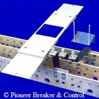 MHA-AMCB3FJ-SFS1K FITS MFG./PANEL TYPE GE APN-B SPECTRA BOLT-ON SINGLE MOUNTING HARDWARE CIRCUIT BREAKER TYPE,SFHA,SFLA,SFDA 250A MAXIMUM ADD FILLER PLATE PCS3SFS