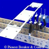MHA-AMCB6EBFP SED1K GE MFG./PANEL TYPE GE APN-B SPECTRA BOLT-ON TWIN MOUNTING HARDWARE CIRCUIT BREAKER TYPE SEHA, SELA, TED, THED 150A MAXIMUM ADD FILLER PLATE