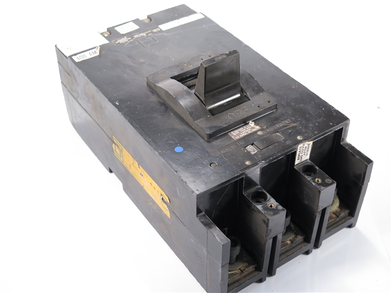 Q4L3400-B-R SQUARE D CIRCUIT BREAKER