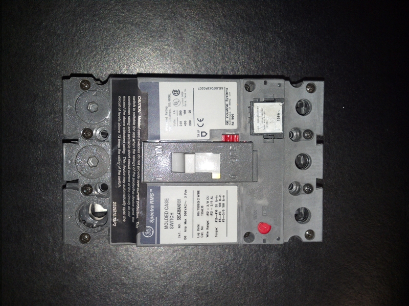 SEDA36AN0150 - CHIPPED PLEASE SEE PICTURES  GENERAL ELECTRIC CIRCUIT BREAKER