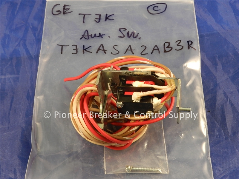 TJKASA2AB3R (R) GE GENERAL ELECTRIC J FRAME AUXILIARY SWITCH 240 V AC VOLTAGE; 250 V DC VOLTAGE; CONTACT CONFIGURATION (3) SPDT; RIGHT POLE MOUNTING; USED ON TJC,TJD,TJ,TJK,THJK  MOLDED CASE CIRCUIT BREAKERS