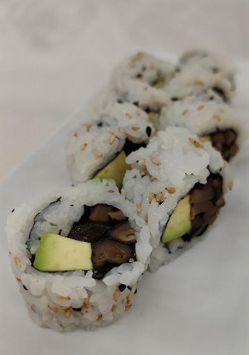 TK Sushi Shiitake Mushroom & Avocado Roll