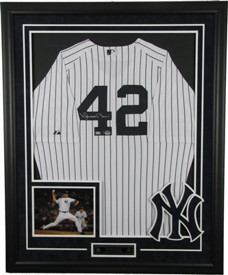 Mariano Rivera Signed and Framed Jersey