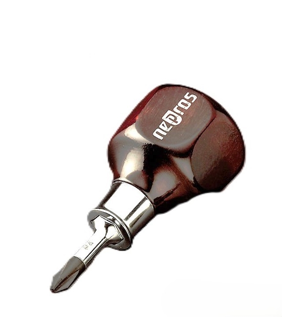 Nepros ND3PS-2 - Wooden-Grip Stubby Screwdriver PH2 - Magnetic