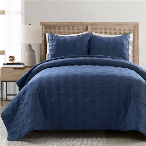 Full/Queen Lightweight Blue Textured Cotton 3 Piece Quilt Set