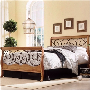 Queen size Metal and Wood Sleigh Bed in Autumn Brown Honey Oak Finish