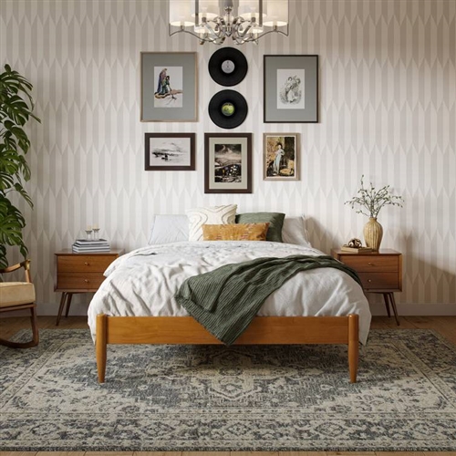 Full Size Solid Hardwood Victorian Style Natural Platform Bed
