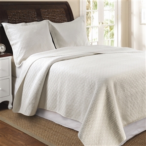 Twin size Ivory Cotton Quilt Set in Modern Diamond Pattern