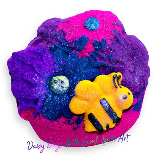 Daisy Days Bath Bomb