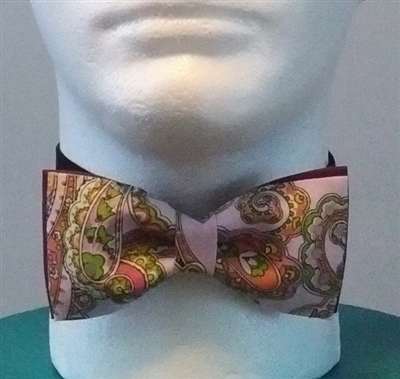 "Pink Paisleys" Bow Tie - Unisex