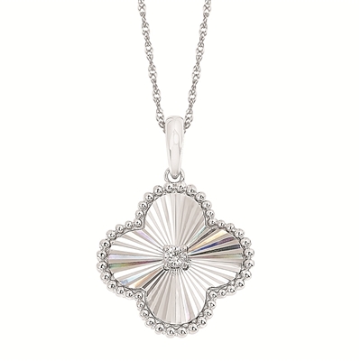 14k white gold mirror cut diamond clover necklace