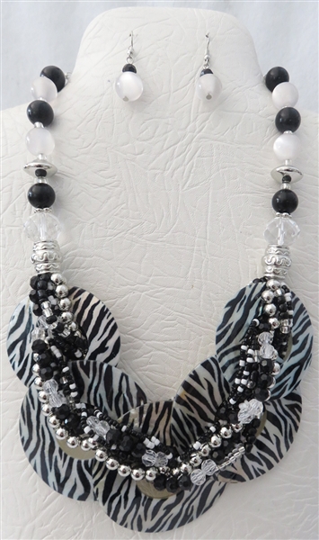 Fashion Statement Leopard Print Acrylic Chunky Ring Stone Bead Silver-Tone Necklace Set
