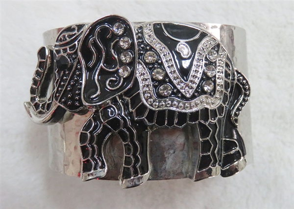 Bohemian Style Black & Silver Elephant Hammered Silver Toned Cuff Bangle