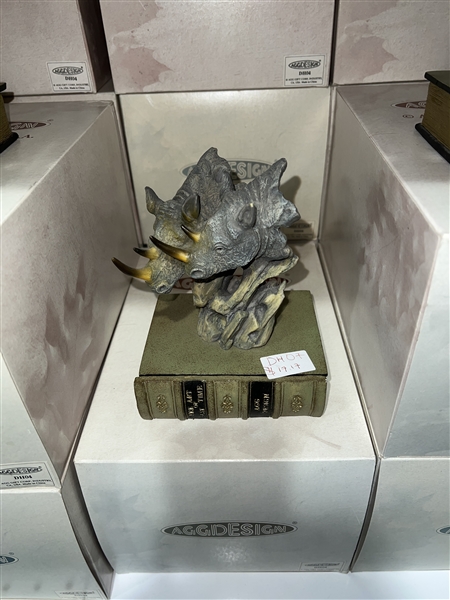 Rhino Couple AGG Design Sculptured Trinket Box