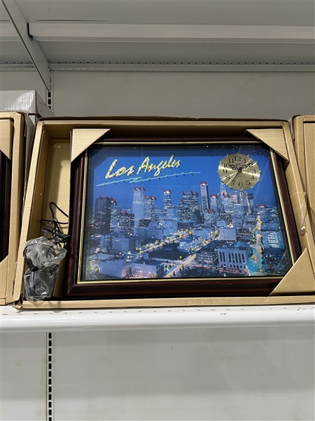 LED Lighting Analog Clock with a Picture of the Los Angeles Skyline