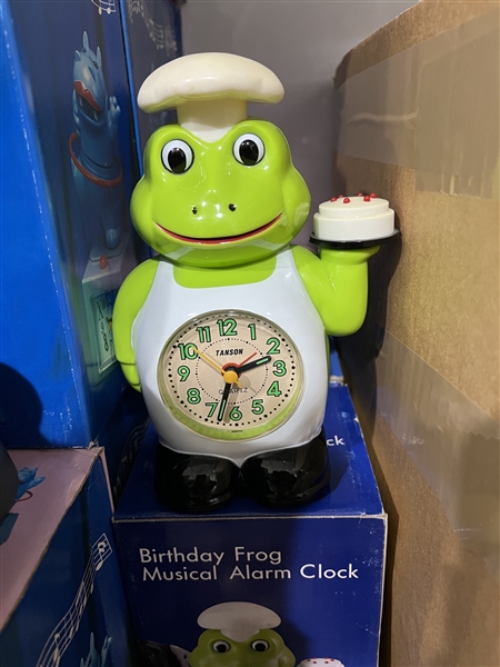 Home and Office Musical Birthday Frog Tanson Analog Alarm Clock
