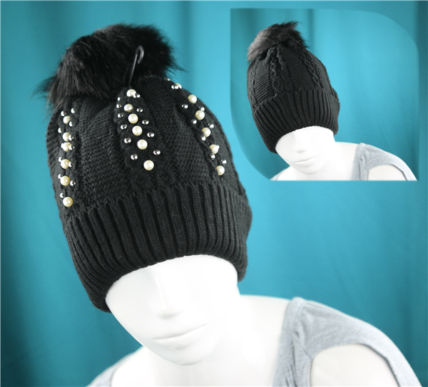 Simple Stylish Silver & Creme Toned Peals Fuzzy Top Cotton Black Fashion Beanie Hat