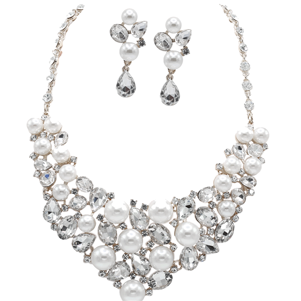 Gorgeous Sparkling Diamond Crystal & Cream-Colored Pearls Silver-Toned Cable Chain Lobster Clasp Necklace Set