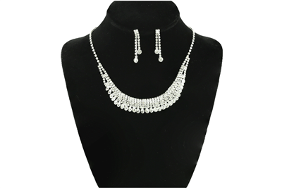 CRYSTAL NECKLACE SET