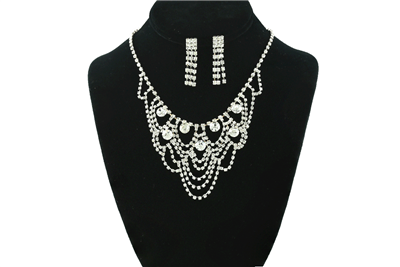 CRYSTAL NECKLACE SET